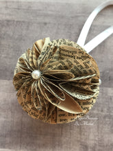 Load image into Gallery viewer, Anne of Green Gables Book Page Paper Christmas Ornament
