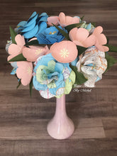 Load image into Gallery viewer, Map Paper Flower Bouquet Mix
