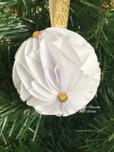 Load image into Gallery viewer, Paper Christmas Ornament Set

