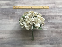 Load image into Gallery viewer, Harry Potter Book Page Paper Flower Bouquet
