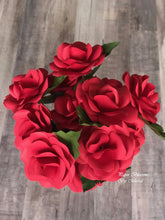 Load image into Gallery viewer, Bouquet of Red Paper Roses
